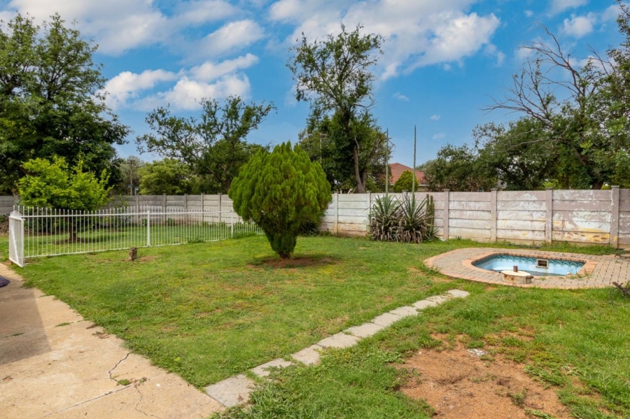 3 Bedroom Property for Sale in Declercqville North West